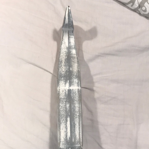 Rustic Whale Decor - Picture 3 of 4